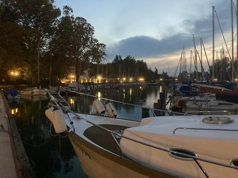 Ferienwohnung Zawia Apartman Balatonföldvár Exterior foto