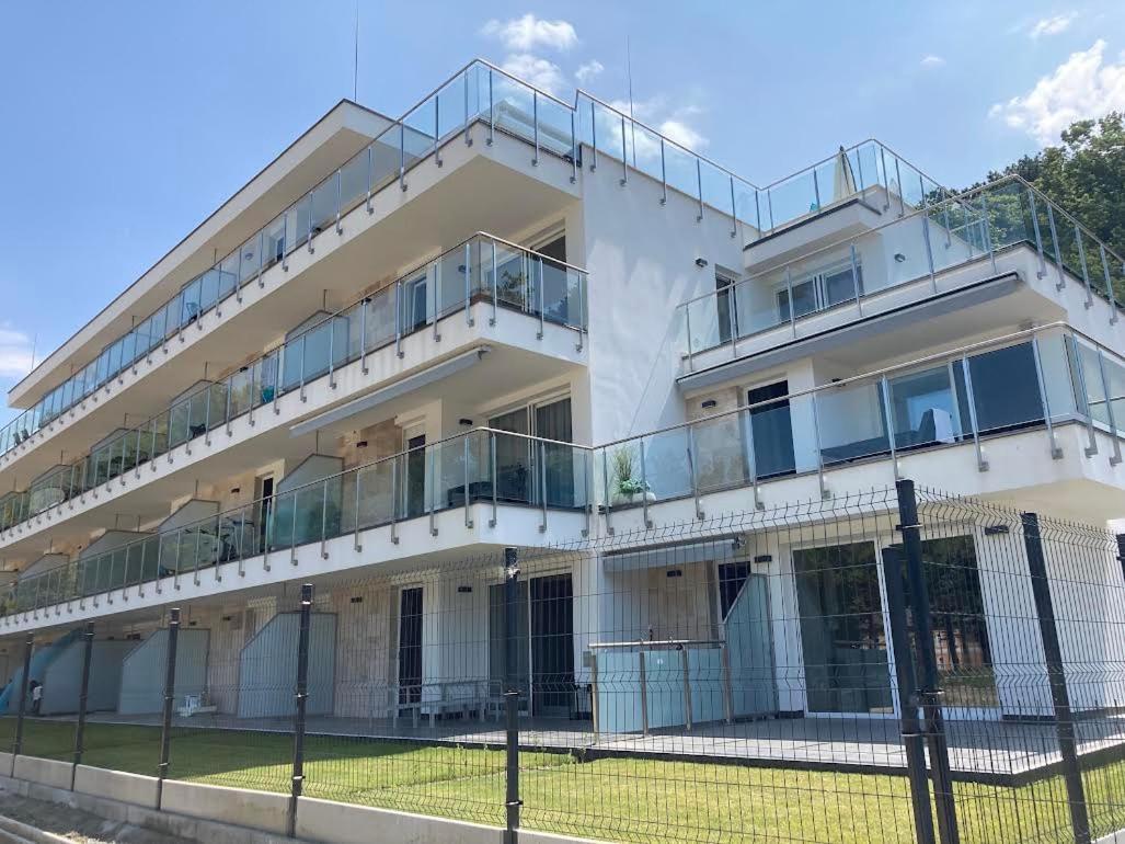 Ferienwohnung Zawia Apartman Balatonföldvár Exterior foto